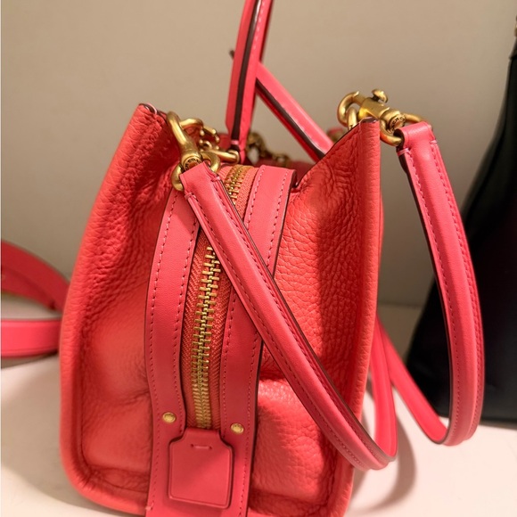 Coach Rogue 25 Disney - Picture 3 of 10